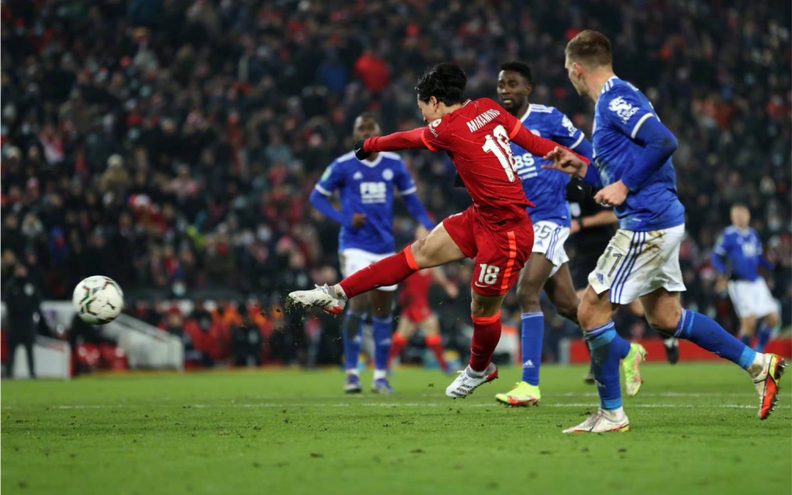 胜负瞬间:最紧张刺激的比赛收官时刻 胜负瞬间:最紧张刺激的比赛收官时刻