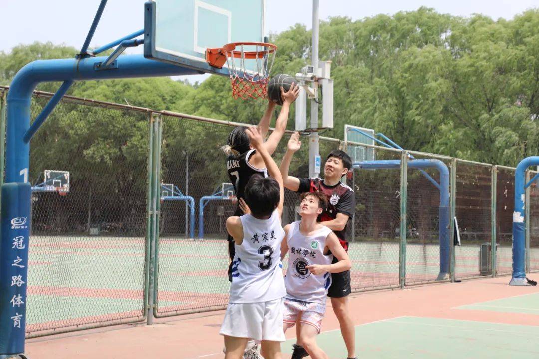 开云体育-包含中国青少年篮球技术比赛激烈，培养梯队体系逐步完善的词条